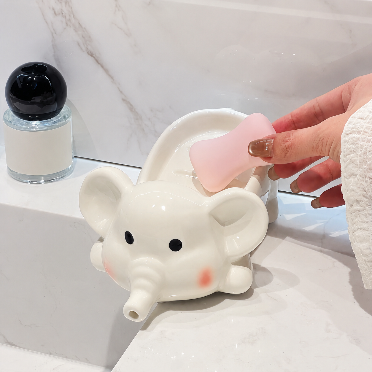 Cute Elephant Ceramic Soap Dish