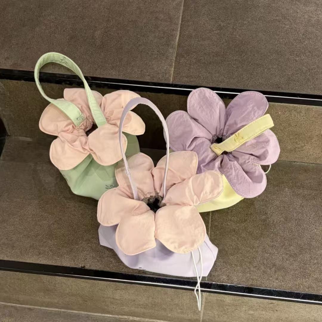 Drawstring Flower Mini Bag