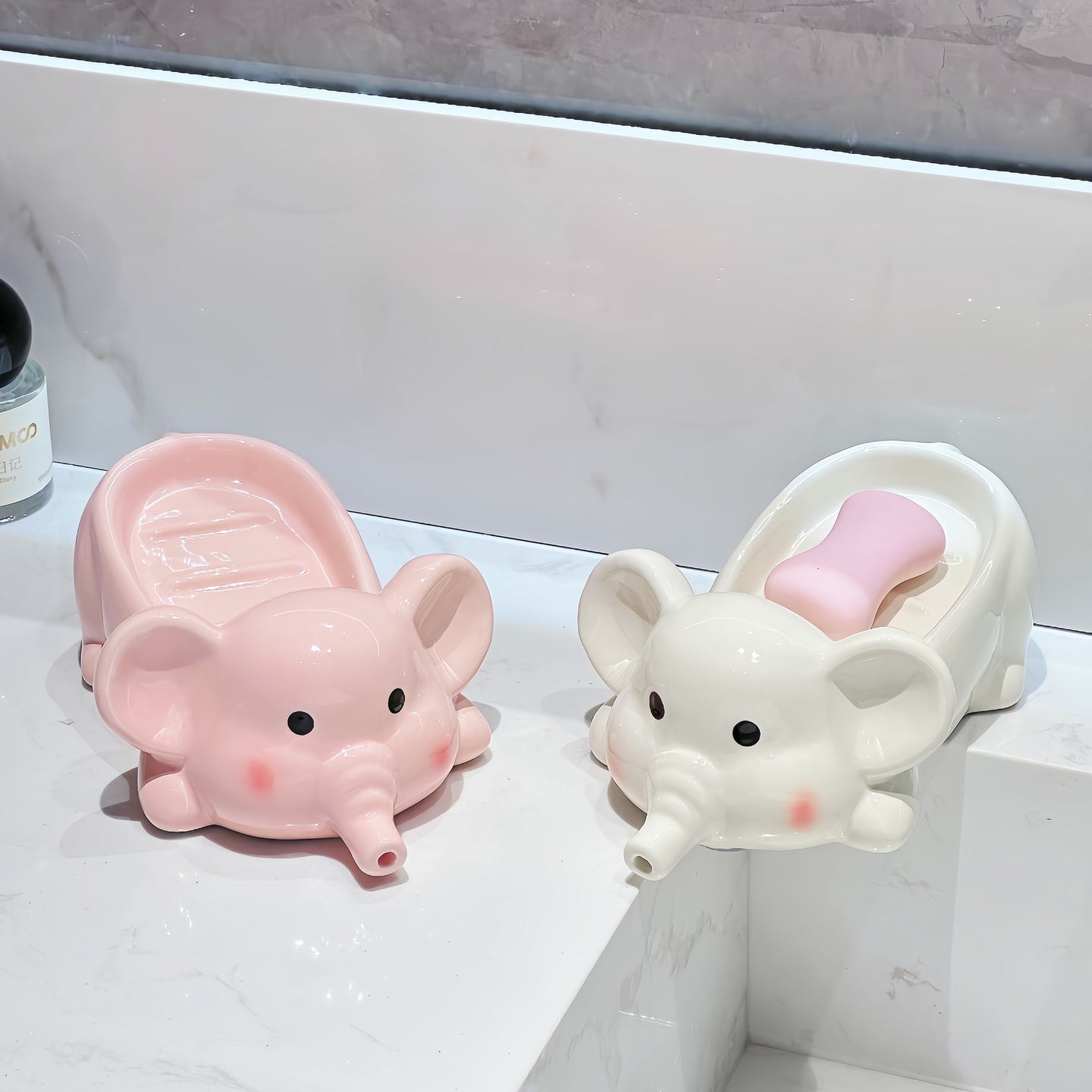Cute Elephant Ceramic Soap Dish