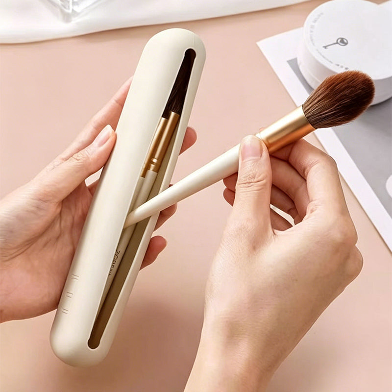 Magnetic Closure Silicone Brush Storage Case