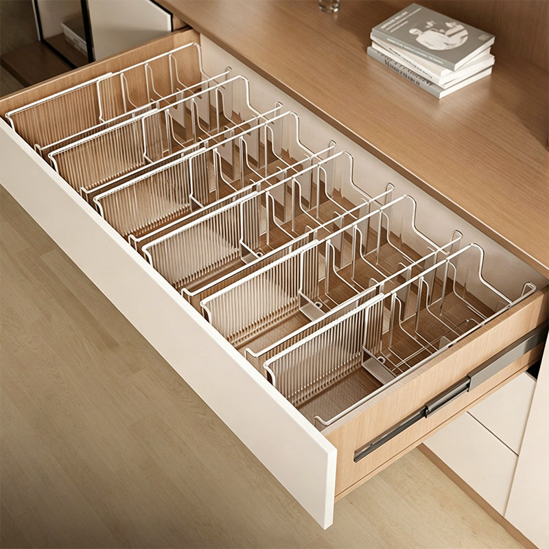 Expandable Medicine Organizer with Removable Dividers