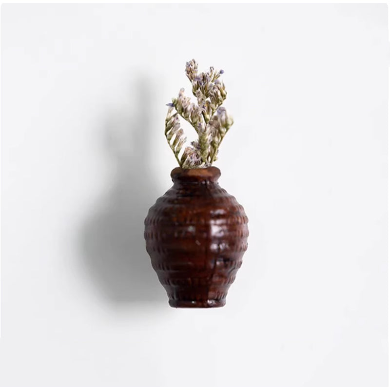 Magnetic Mini Vase for Fridge & Metal Surfaces