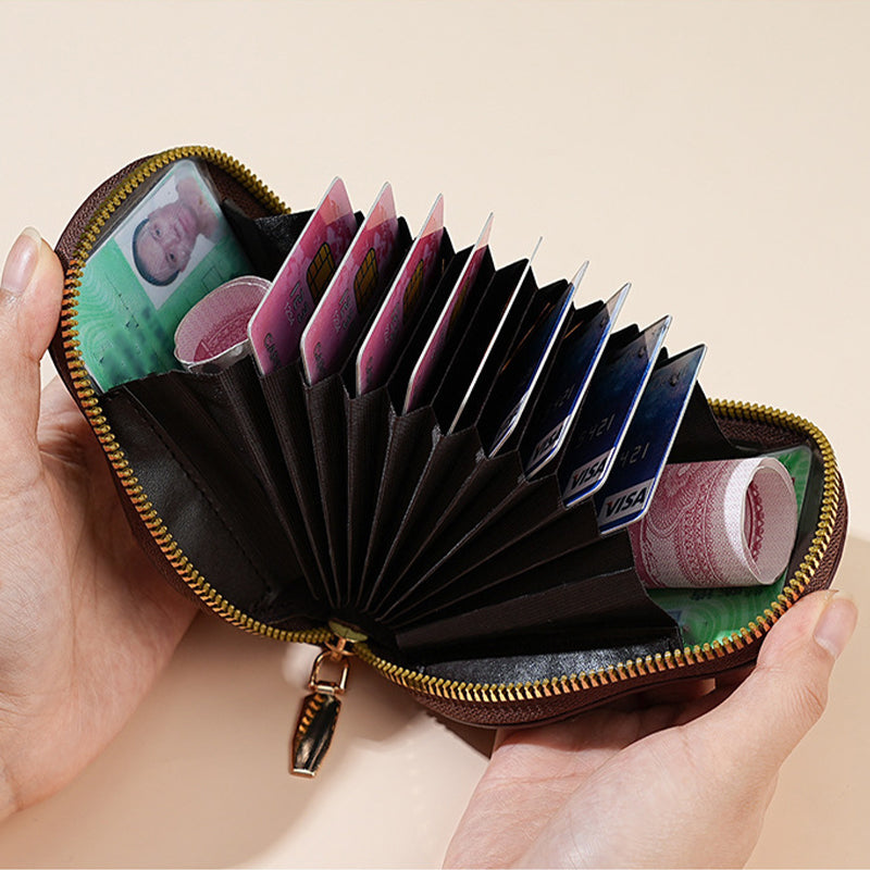 Avocado-Shaped RFID Card Holder – Portable & Spacious
