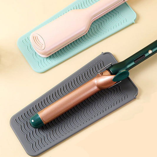 Non-slip Silicone Heat-Resistant Mat & Storage Pouch for Heated Tools