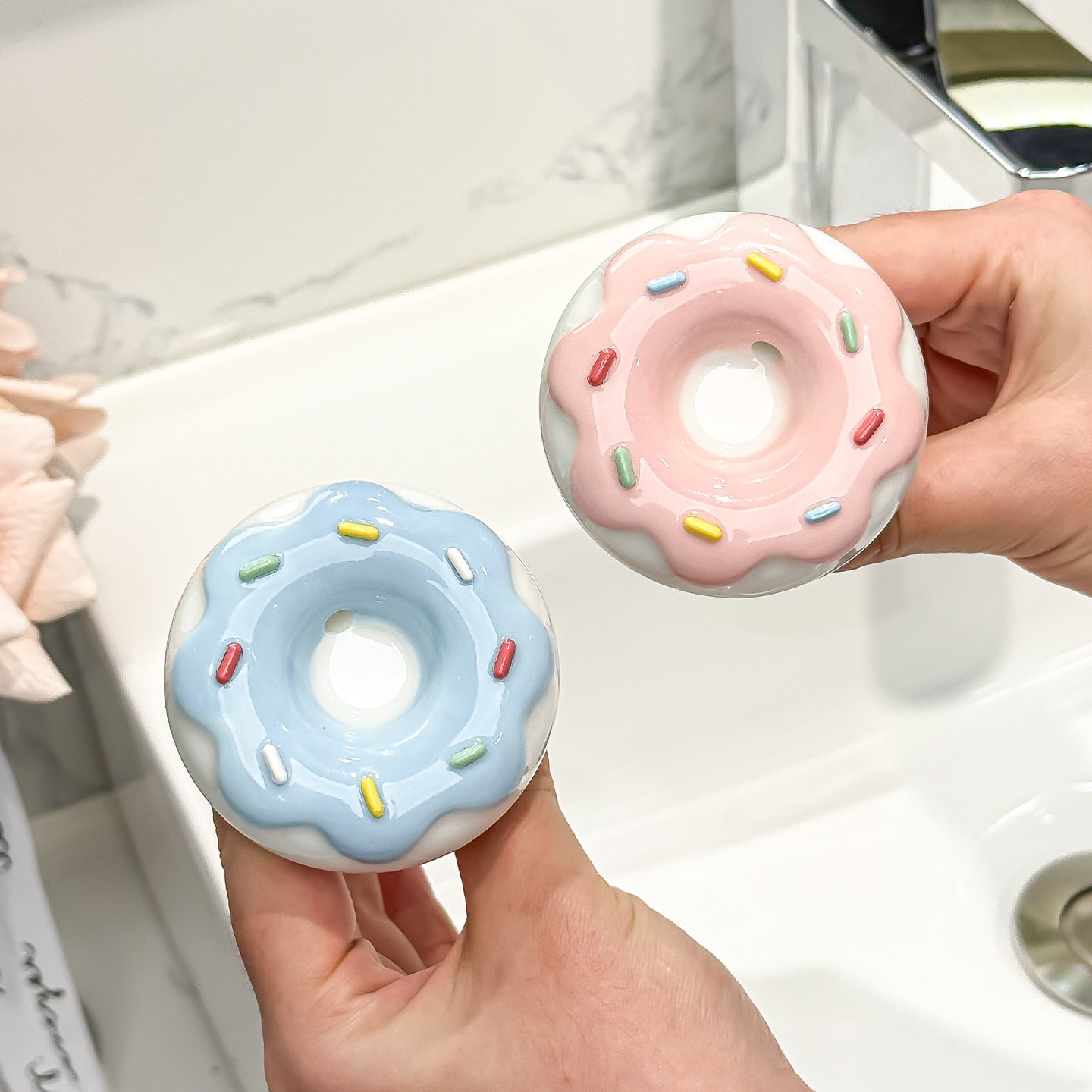 Universal Ceramic Donut Pop-Up Drain Stopper, Anti-Clog & Odor-Free