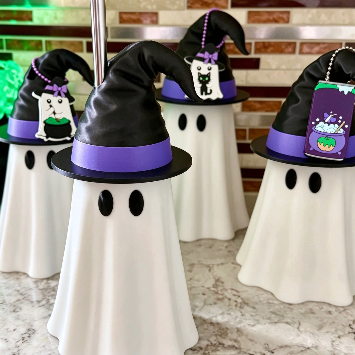 Ghost-Shaped Can Holder for Drinks