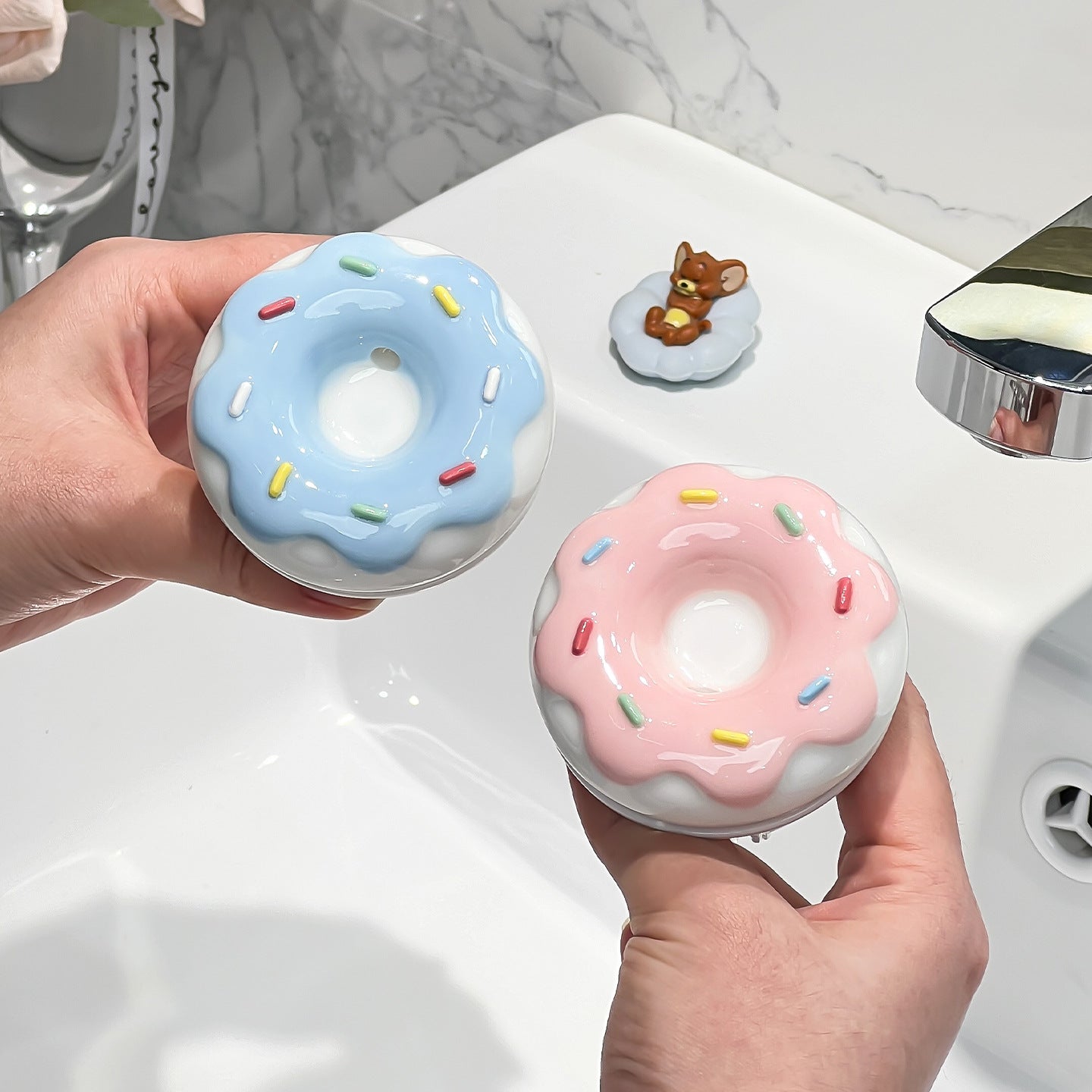 Universal Ceramic Donut Pop-Up Drain Stopper, Anti-Clog & Odor-Free