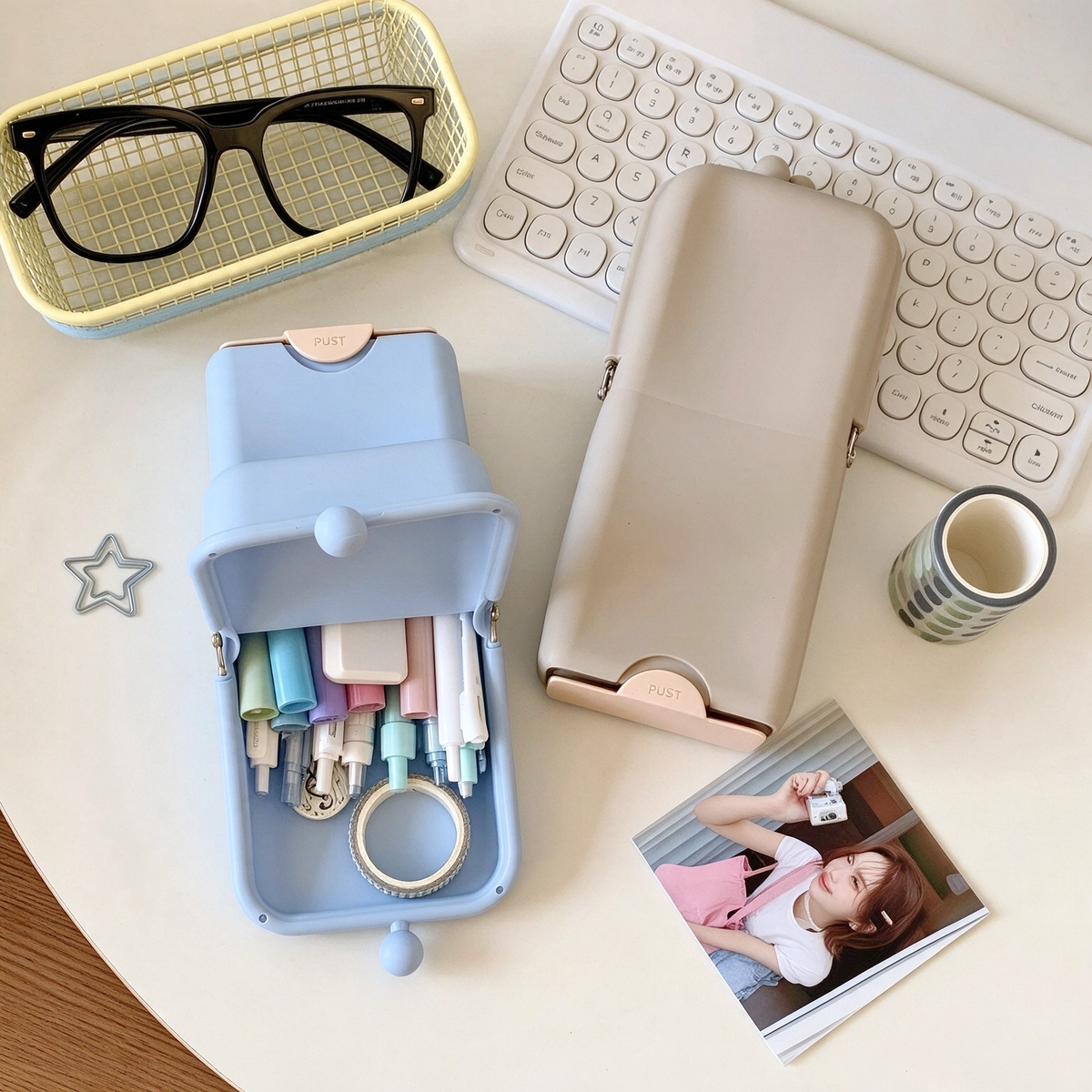 Makeup Brush Organizer Pouch