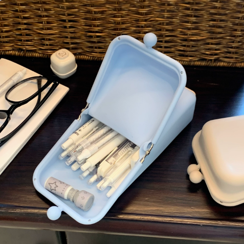 Makeup Brush Organizer Pouch
