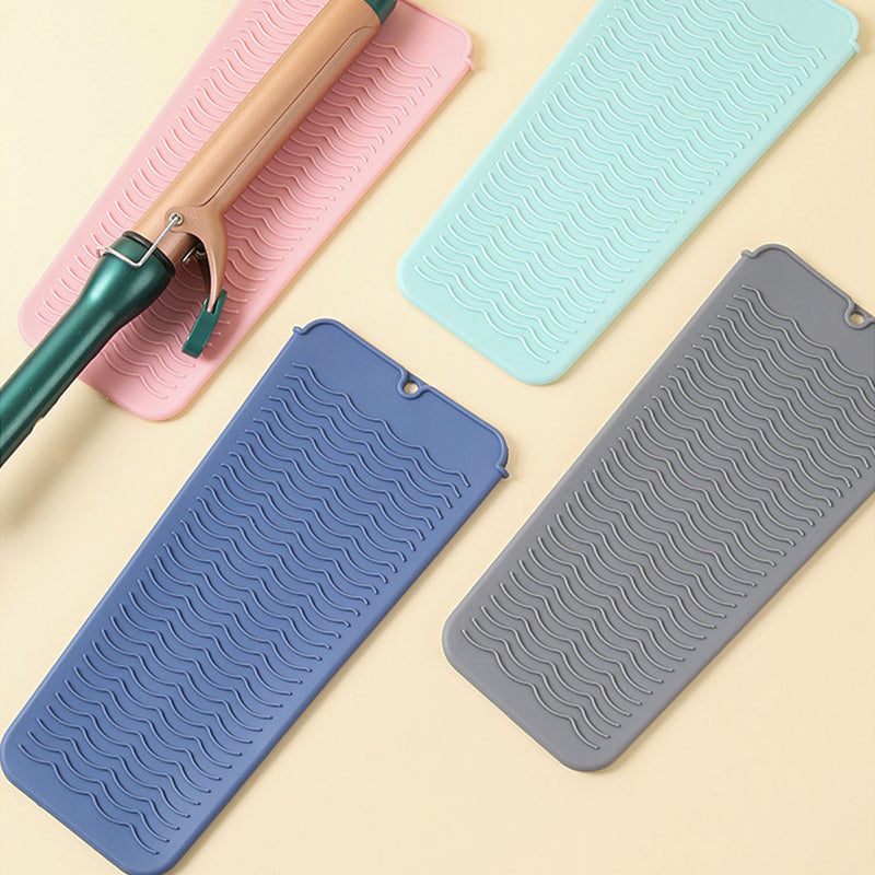 Non-slip Silicone Heat-Resistant Mat & Storage Pouch for Heated Tools