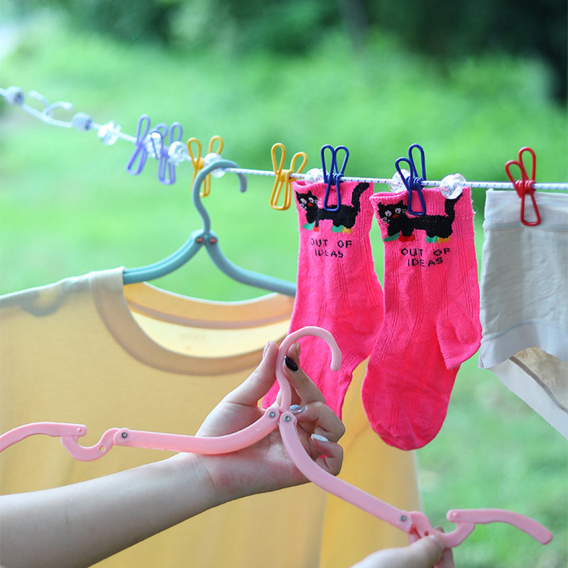 Portable Travel Elastic Clothesline with Windproof Clips & Hooks