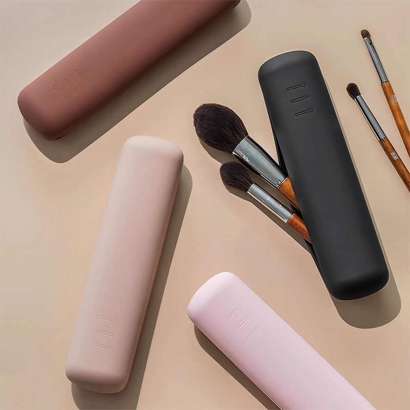 Magnetic Closure Silicone Brush Storage Case