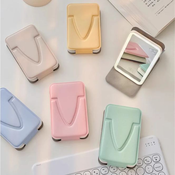 Portable Makeup Mirror – Foldable with LED Light