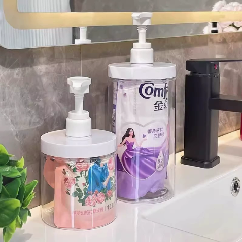 Large-Capacity Squeeze Dispenser Bottle