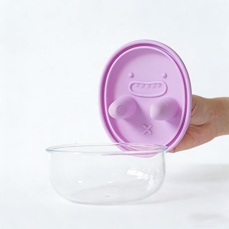 Cute Airtight Snack Container – Hands Stay Clean